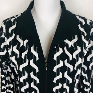 BLUE BAYOU WOMEN’S JACKET BLACK AND WHITE SZ LARGE
